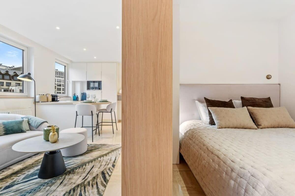 Modern Studio With King Bed, Walk To Attractions Luxemburgo Exterior foto